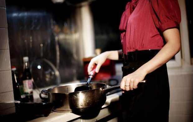 女子爆料婆婆做饭视频,传统与创新的碰撞  第3张