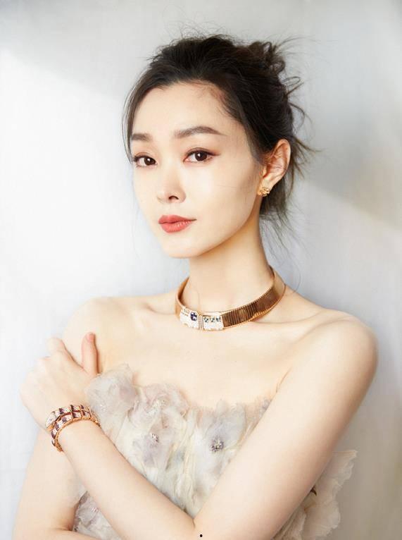 宋轶娱乐圈爆料视频,揭秘明星幕后真相 第2张 宋轶娱乐圈爆料视频,揭秘明星幕后真相 第2张