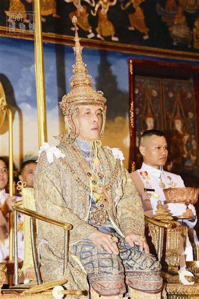 泰国王室玛哈最新爆料,揭秘王室内部惊人真相 第3张 泰国王室玛哈最新爆料,揭秘王室内部惊人真相 第3张
