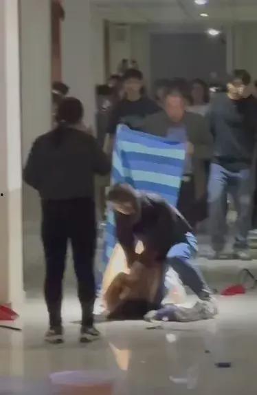 男生内部爆料曝光女生视频,女生视频事件引发热议 第2张 男生内部爆料曝光女生视频,女生视频事件引发热议 第2张