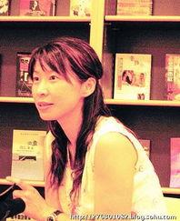 圈内人爆料娱乐圈傍富婆,傍富婆现象揭秘  第2张