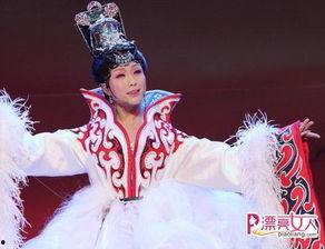 小尼爆料李玉刚视频播放,播放量惊人引热议